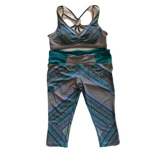 PRANA Leggings (XL) & Top (L) Swimwear Active Wear Geometric Woman’s Beach Swim